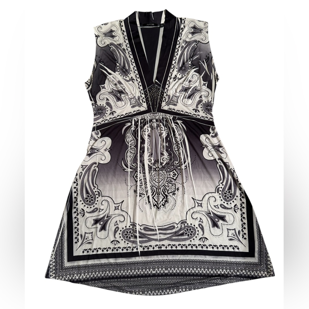 Apt. 9 Y2K Black White Paisley Print Embellished Dress Size M